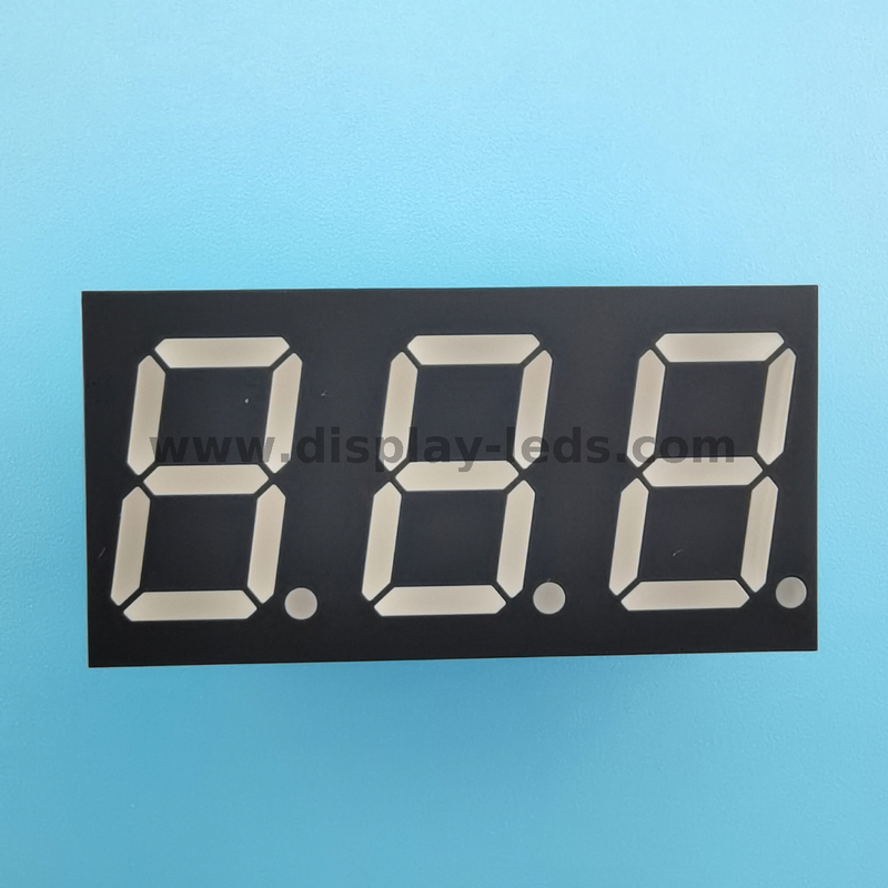 LD3031A/B シリーズ - 0.3 インチ 7 セグメント 3 桁 LED ディスプレイ